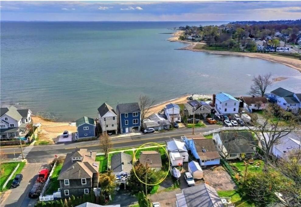 Beachy Bay Breeze Bungalow 2Br With Parking And Close To Many Amenities. 西黑文 外观 照片